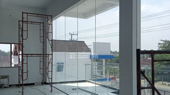 Jasa Pasang Pintu Jendela Kaca Aluminium Blitar